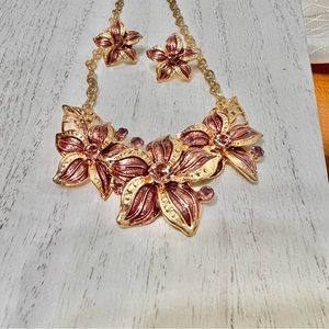 Hawaiian Jewelry, Plumeria Necklace and Earrings Costume Jewelry,